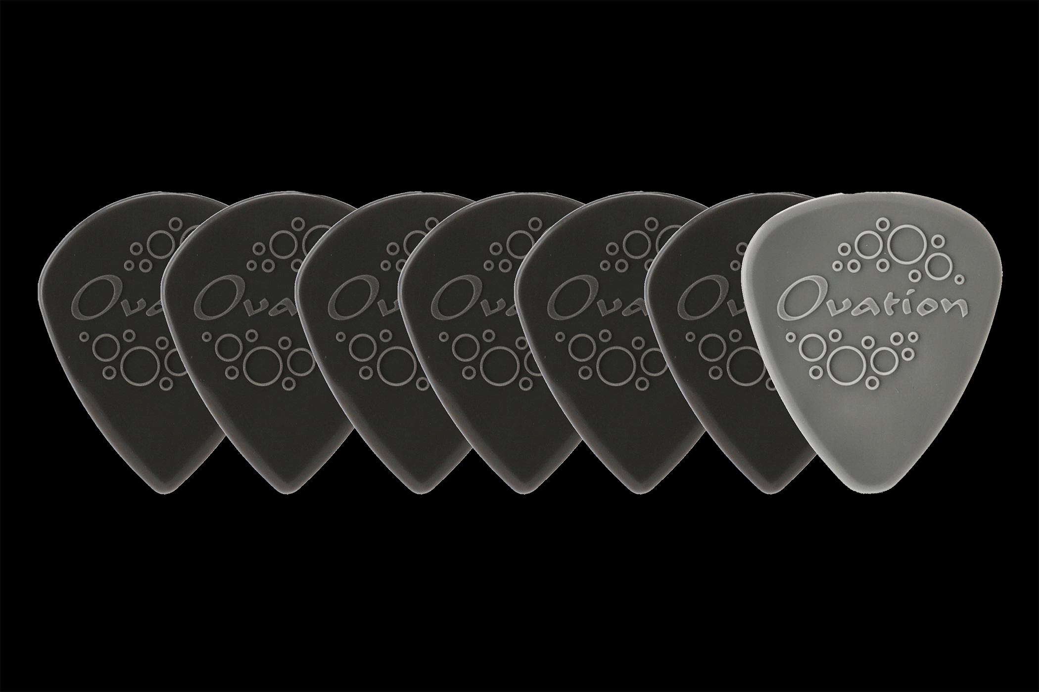 Ovation Ovation Plektrum Grip Picks Nylon Sharp Tip 1,40 mm | onyx black